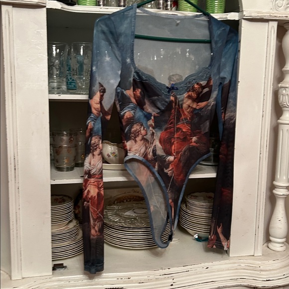 #138 Renaissance Bodysuit Size Small - Picture 2 of 5